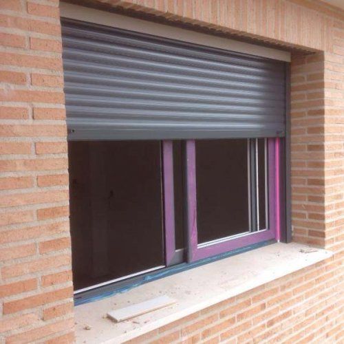 contraventanas de aluminio